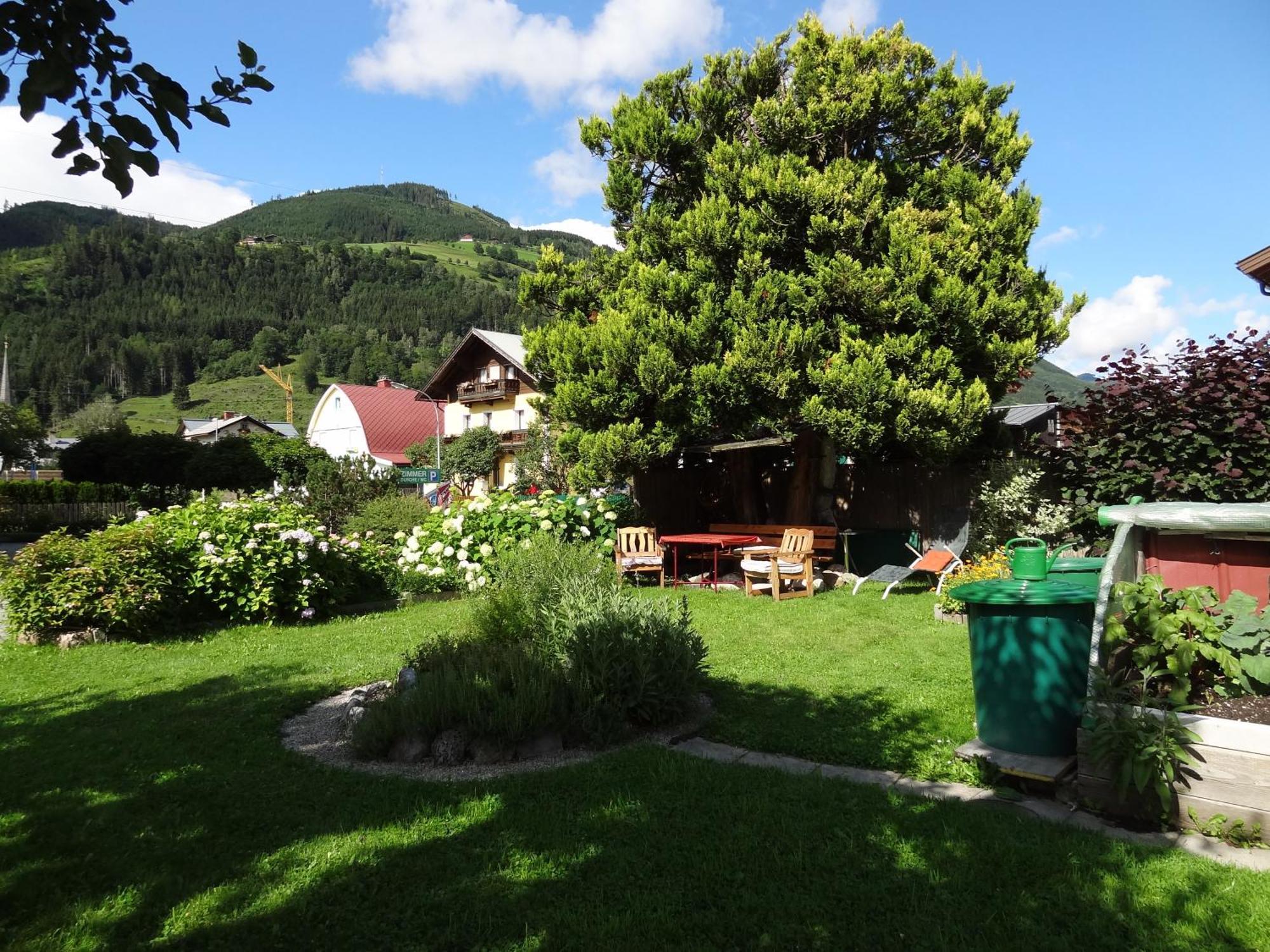 Landhaus Gassner Bruck an der Grossglocknerstrasse Luaran gambar
